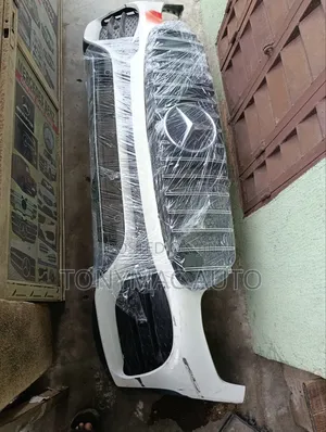 Mercedes Benz Glc300 2020 And Also 2016 Upgrade Bumper Tokunbo And New