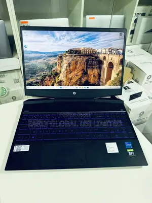 Laptop HP Pavilion Gaming Laptop 15-dk2xxx 16GB Intel Core i5 SSD 512GB