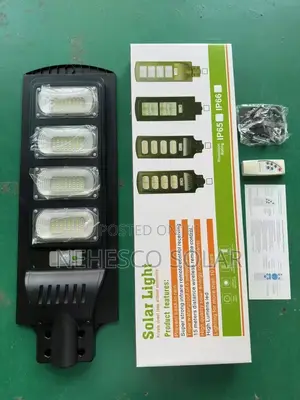 4-Eyes 400w Solar Street Light