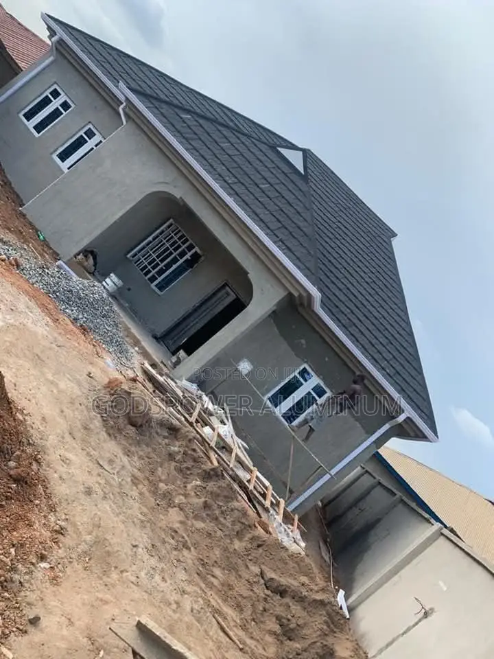 Rain Gutter