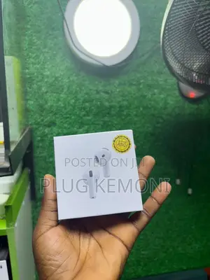 Airpods 4 With (Anc)