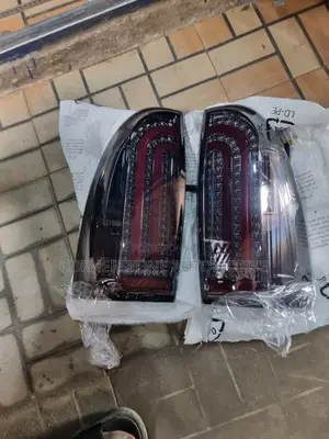 Rear Light  Tacoma  2005 Led