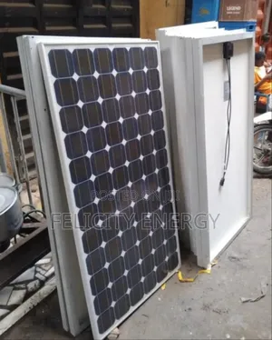 300watt Canadian Solar Panel/ 72 Cells//Mono