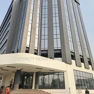 Commercial Office Space Measuring 1000 SQM in Newly Built Ficility