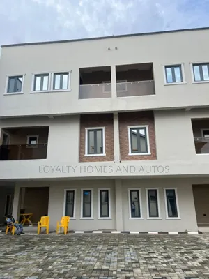 4bdrm Duplex in Gbagada Lagos for sale