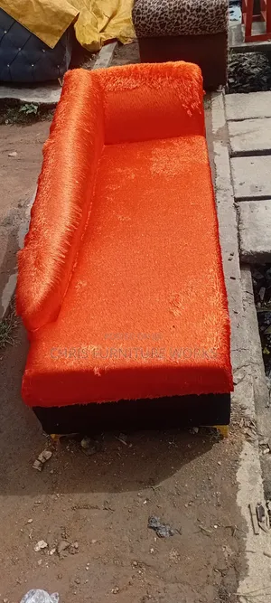 Quality Sofa / Couch Rest