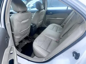 Ford Fusion SE 2010 White