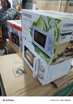 Spacious Interior – Kenwood Microwave 20 Litres