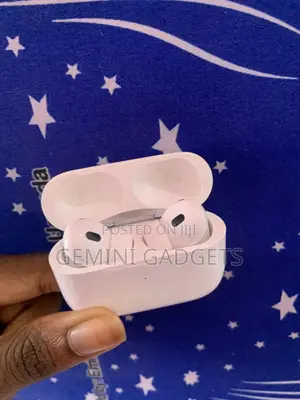 Neatly Used Airpod Pro 2 Original