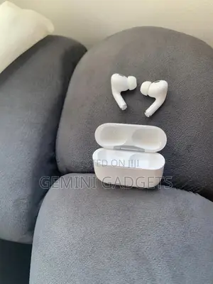 Very Neat Naija Used Airpod Pro 2