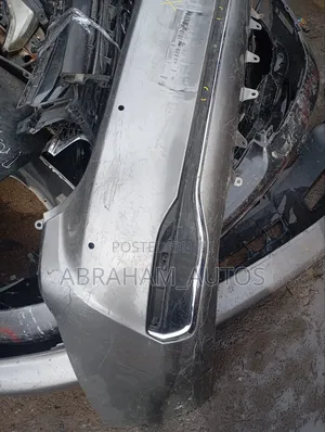 Complete Back Bumper Es350 2025 Available As Seen