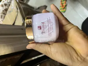 Bismid Intensive Whitening Cream.