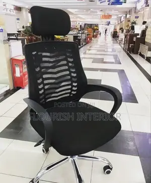 Imported Quality Classic Executive Office Net Chair .