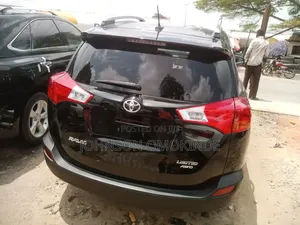 Toyota RAV4 Limited 4dr SUV (2.5L 4cyl 6A) 2014 Black