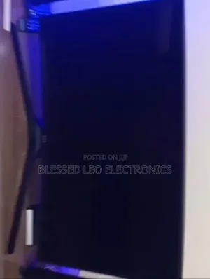 50 Inches Smart Uhd Lg Frameless Tv With High Quality Display