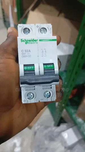 D.C Shenider Original