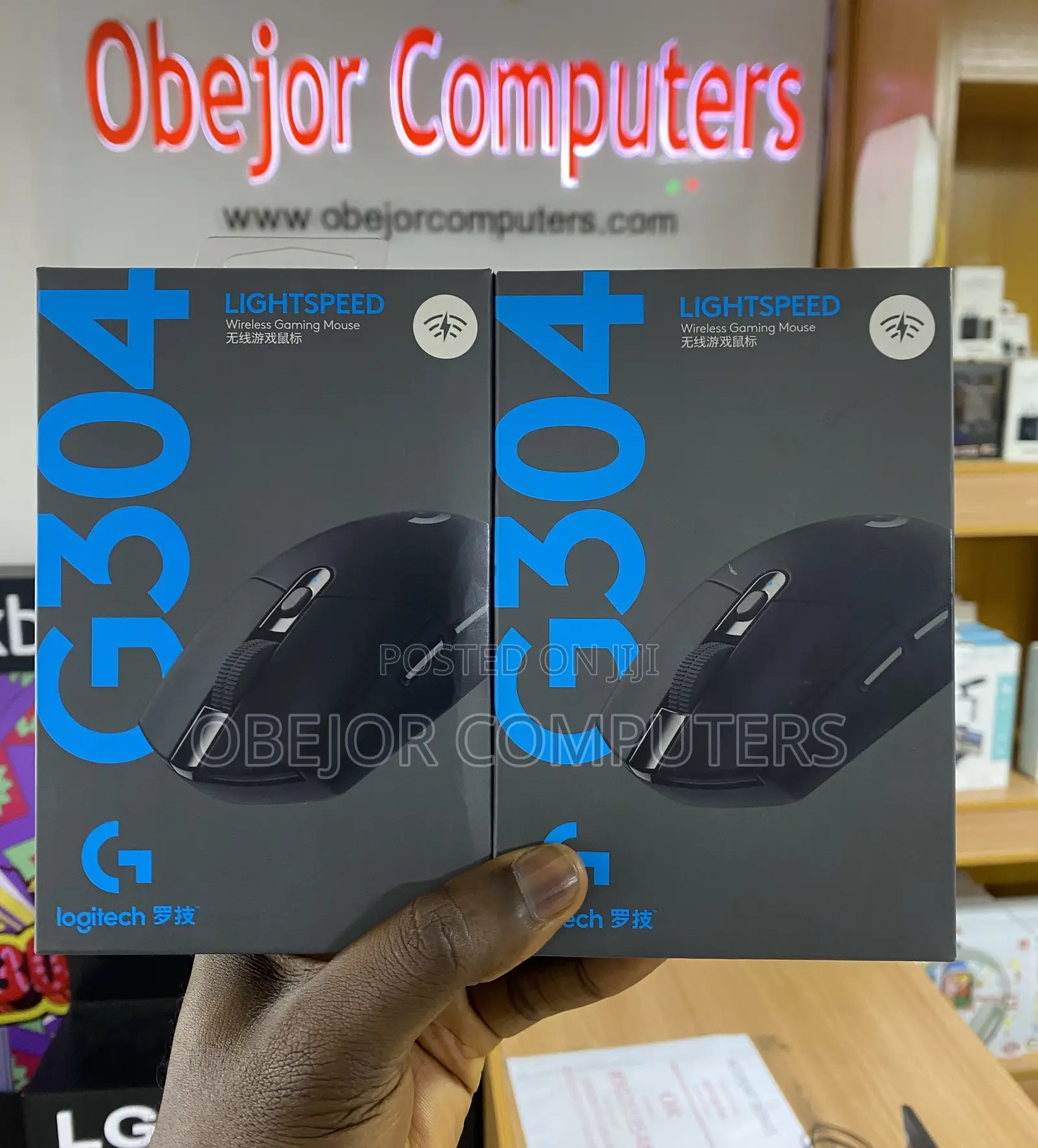 Logitech G304 Lightspeed Wireless Gaming Mouse