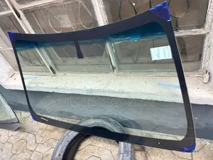 2015 Toyota Camry Windscreen Glass Available