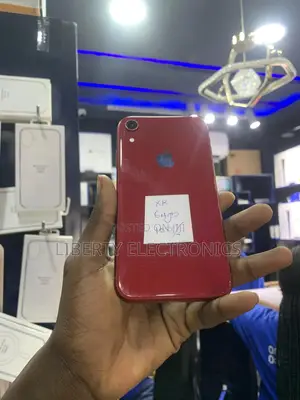 Apple iPhone XR 64 GB Red
