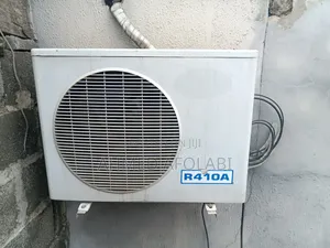 Lg 2 Horse Power Ac With Complete Kits and Carrier