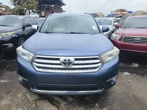 Toyota Highlander Limited 3.5l 4WD 2013 Blue