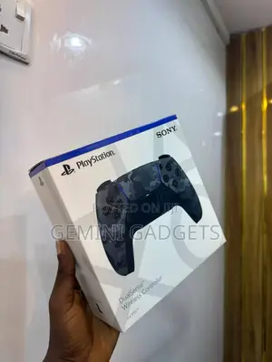 Dual Sense Wireless Controller Camou Color