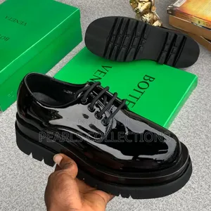 Bottega Veneta Luxury Brand New Shoes for Men