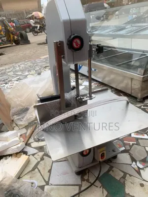Bonesaw/Meat-Cutting Machine