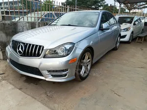 Mercedes-Benz C300 Luxury 4Matic Sedan AWD (3.5L 6cyl 7A) 2013 Silver