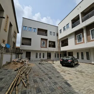 Furnished 4bdrm Duplex in Gbagada for sale