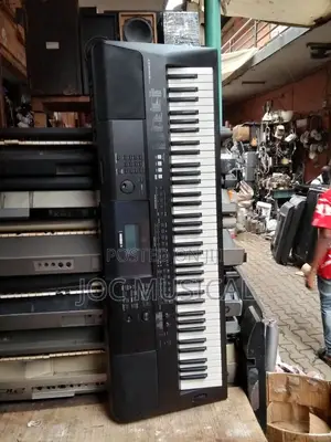 Yamaha PSR 423 Keyboard