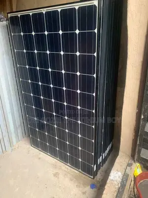 350w All Black Mono Solar Panel Very Much Available in Stock