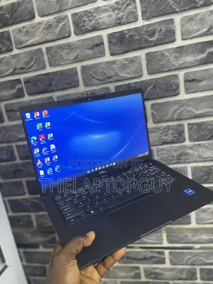 Laptop Dell Latitude 7420 16GB Intel Core i7 SSD 512GB