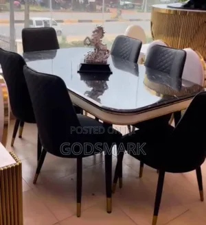 Marble Dining Set in Six Seaters.