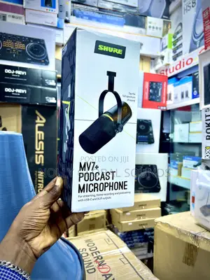 Shure Mv7+ Podcast Dynamic Microphone. Obs Certified, Usb-c Xlr Cable