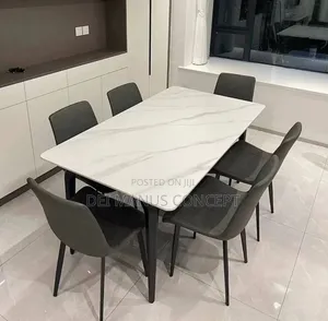 6 Seaters Marble Dining Table for Sale in Port Harcourt