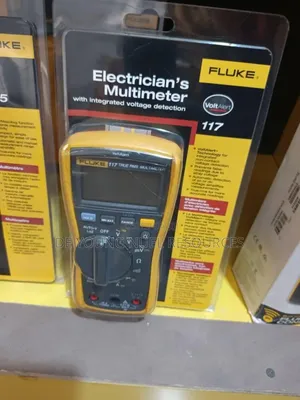 Original Electrician's Fluke 117 Multimeter