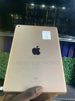 Apple iPad 9.7 128 GB