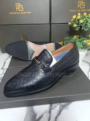 Luxury Premium Shoes Available as Seen