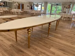 Oval Vip Table