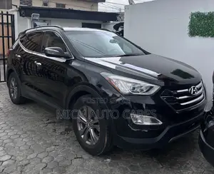 Hyundai Santa Fe 2013 Black
