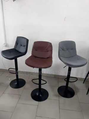 Rotating Adjustable Bar Stool