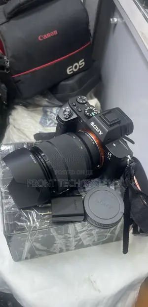 Sony Alpha A7ii With 28/70mm Open Box