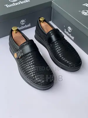 Timberland Patterned Black Loafers