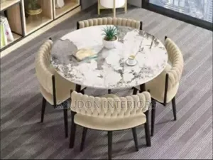 Round 4 Seaters Dining Set