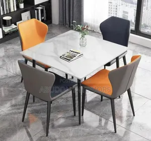 New 4 Seats Dining Set