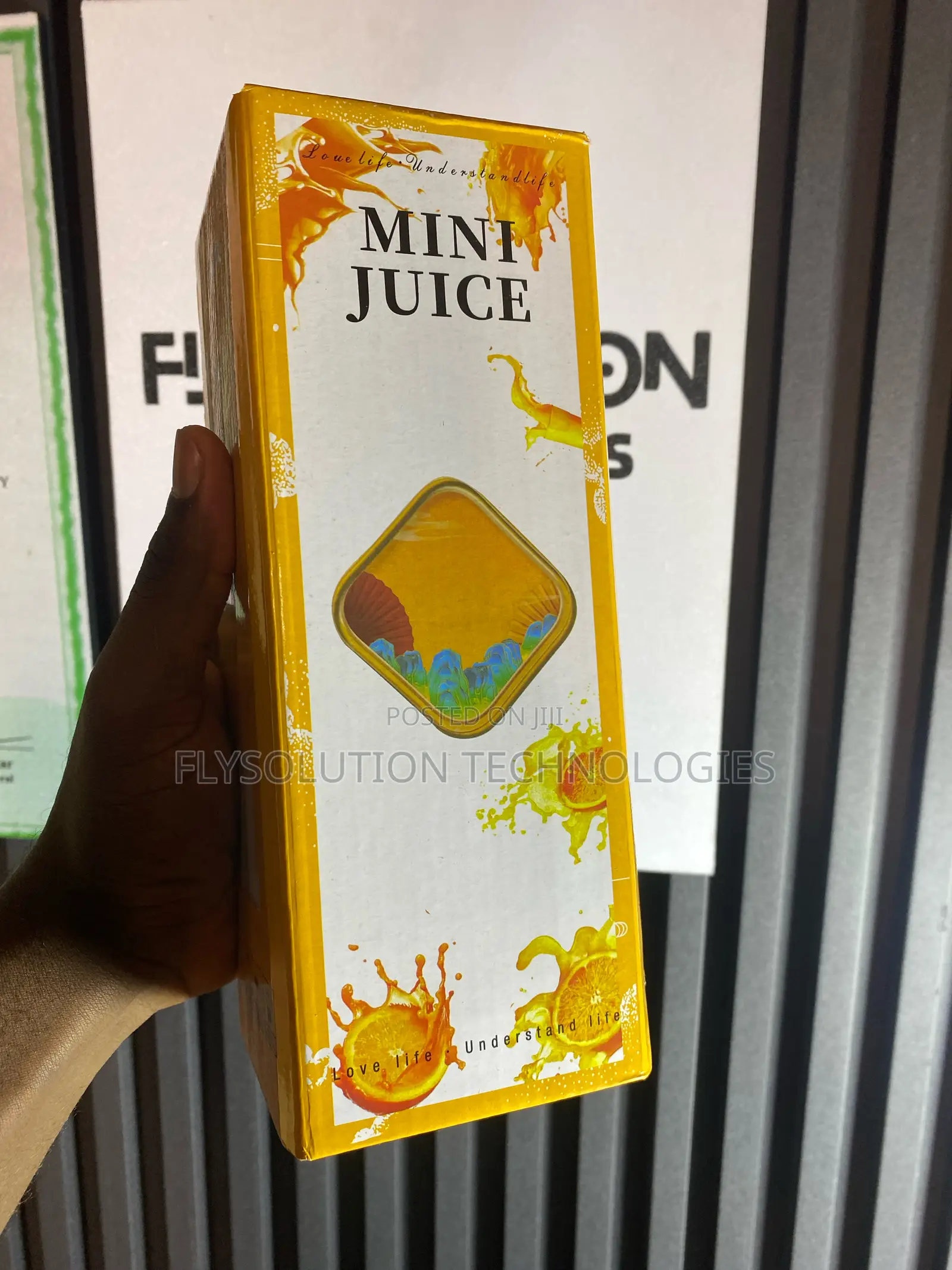 Portable Mini Rechargeable Smoothie Juice Blender