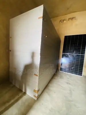 580watts 144cells Original Canadian Biaficial Solar Panels