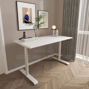 Height Adjustable Gaming Table.