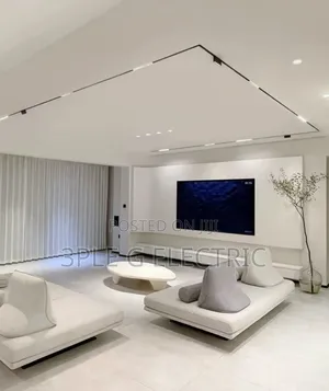 Futuristic Magnetic Track Light